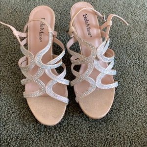 Bella marie champagne glitter heals